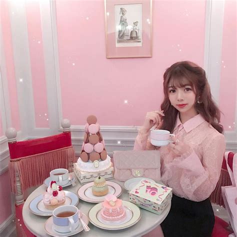 エリンコ♡ on instagram “🍰 ラデュレでafternoon tea🍰☕️💗 pink roomがお気に入り☺️💘 afternoontea ラデュレ laduree