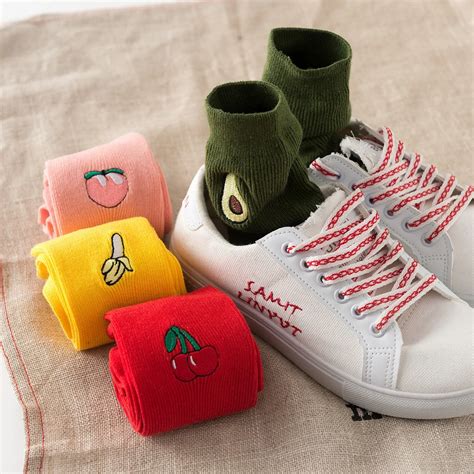 1pair Warm Cotton Breathable Banana Cherry Peach Heap Socks Cute Women Girls 3d Fruit Embroidery