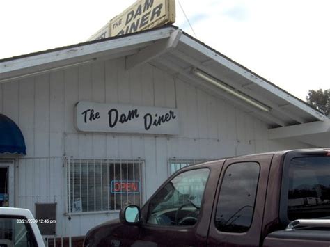 Friant Ca The Dam Diner A Nice Place To Eat In Friant With A View Of The Friant Dam Photo