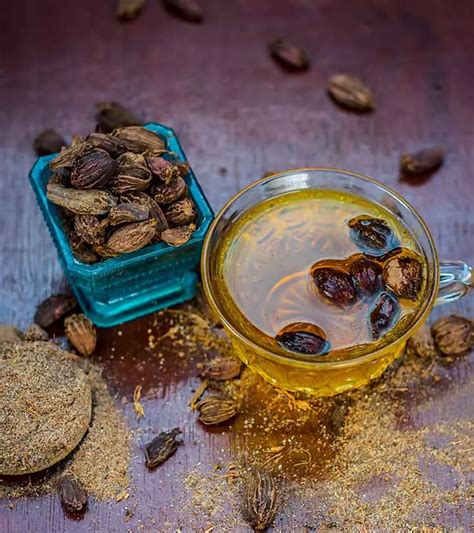 7 Benefits Of Cardamom Tea That Will Make You Love It Even More