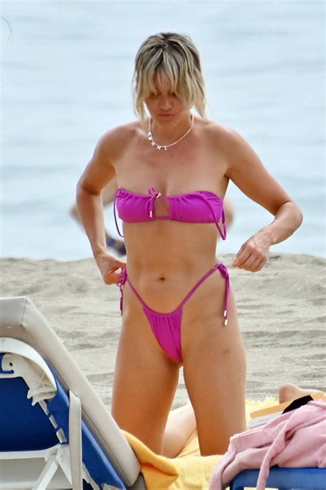 Ashley Roberts Shows Off Her Bikini Body During A Beach Day In Marbella