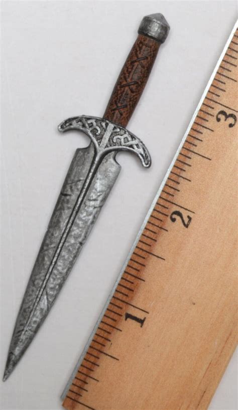 Dagger 3 12 Long From Dragonborn Elder Scrolls V Skyrim Scaled To 12