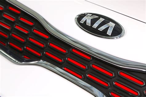 Kia Logo Wallpapers Top Free Kia Logo Backgrounds Wallpaperaccess