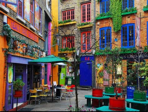 Colourful Street Neals Yard London Colorful Buildings Covent Garden