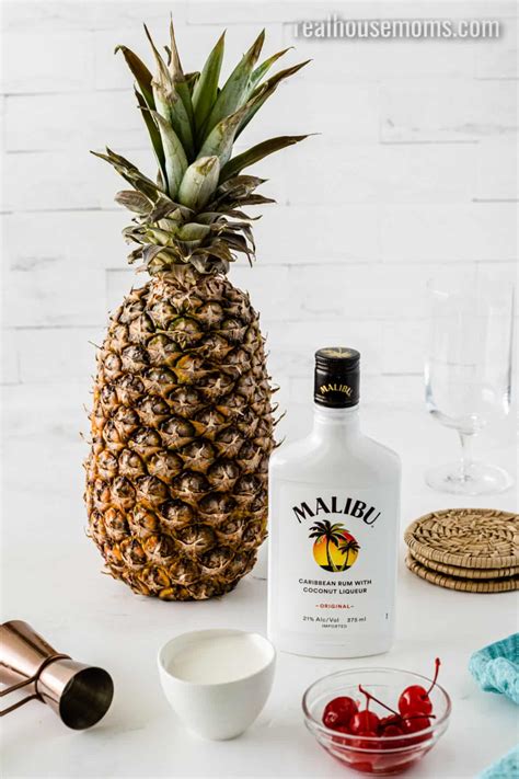 Pineapple Rum Slushie ⋆ Real Housemoms