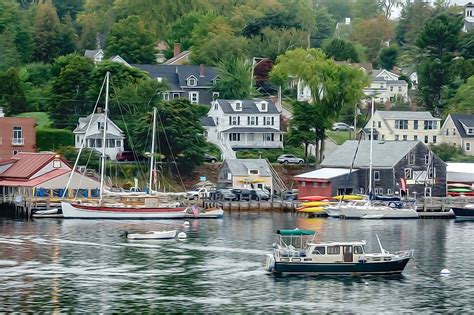 13 Best Small Towns In Maine 2022