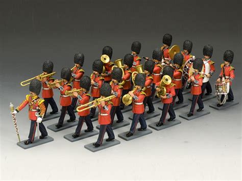 The Coldstream Guards Regimental Band 21 Marching Figures Ce078