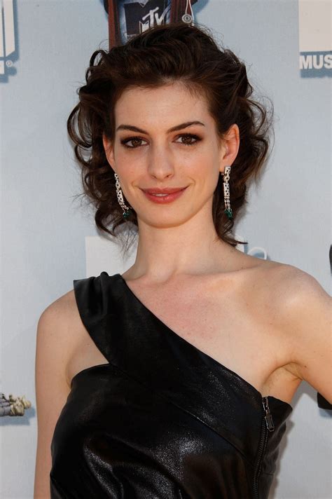 Anne Hathaway Special Pictures 12 Film Actresses