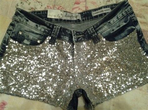 Daytrip Bling Shorts Perfect To Wear To Crue Concert Ropa Tips