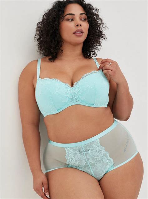 Plus Size Full Coverage Balconette Lightly Lined Floral Lace 360