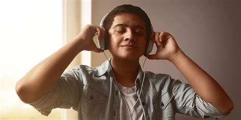 راه برای گوش دادن به موسیقی رایگان آنلاین بدون دانلود خبر و ترفند روز