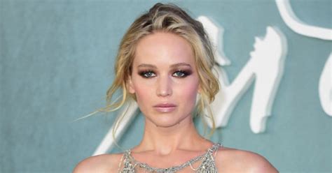 Commando Jennifer Lawrence Wears Nothing But Jewels As Boobs And Bling