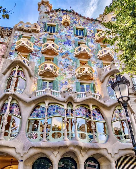 Casa Gaudí Barcelona Azn Media