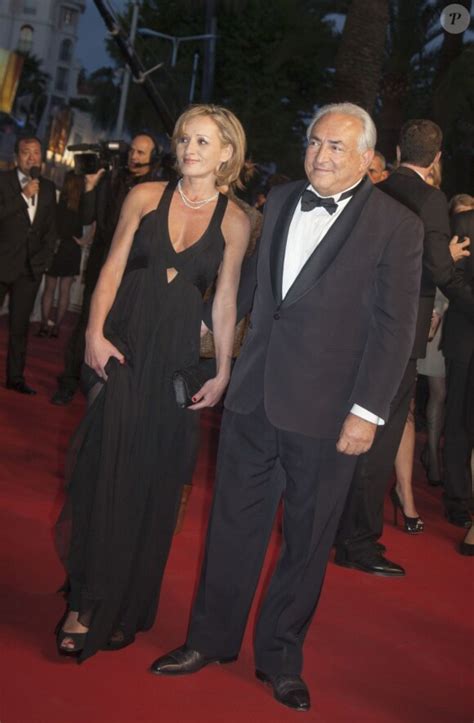 Photo Dominique Strauss Kahn Et Sa Compagne Myriam Laouffir Sur Le