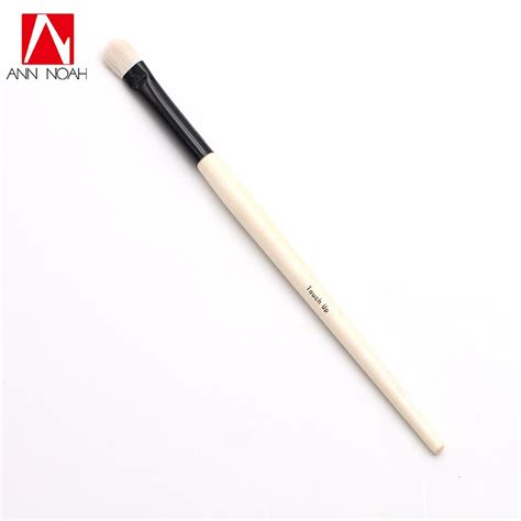 professional long wood handle soft hair extra coverage for nose mouth hard to reach area touch