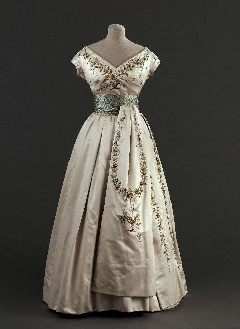 Soirée Fleury Christian Dior 1955 Musée Galliera De La Mode De