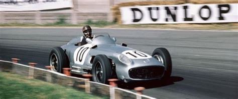 In der höchsten rennserie der welt. Fangio formula 1 - costalerena