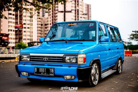 Check spelling or type a new query. 25+ Modifikasi Cat Mobil Kijang Grand, Top!