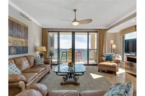 pretty gulf front living room at navarre towers vacation home rentals navarre beach condo