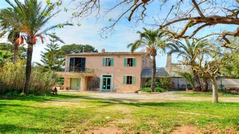 Encuéntralo ahora en alquilovers, los especialistas del alquiler! Casa de campo mallorquin en un gran terreno con establos ...
