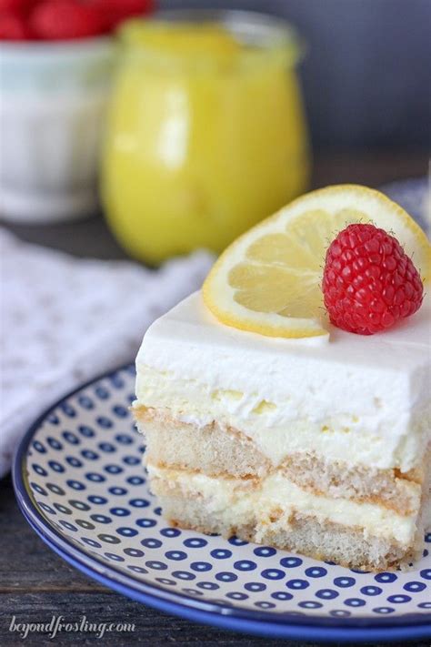 How to make lady finger lemon dessert. Fluffy Strawberry Marshmallow Pie - Easy No-Bake Dessert ...