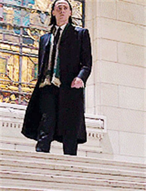 Vind fantastische aanbiedingen voor avengers loki costume. toyhaven: Coming Soon: POP TOYS X13 1/6 scale Loki Windbreaker Suit of Style Series (think Avengers)