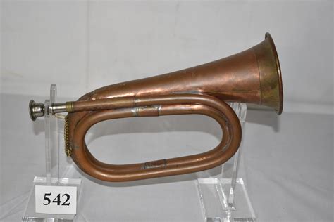 Lot Antique Bugle