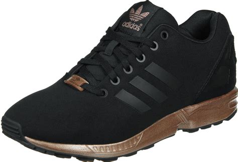 Entdecke die adidas zx schuhkollektion für frauen, männer und kinder online auf adidas.de. adidas ZX Flux W Schuhe schwarz