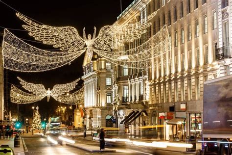 Christmas Lights London By Night Tour With Live Guide Hop On Hop Off Plus