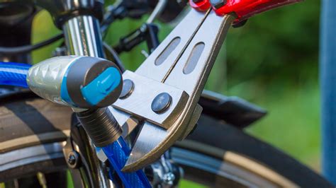 How To Lock Your Bike Securely 10 Things To Check Before You Leave Your Bicycle Behind Techradar