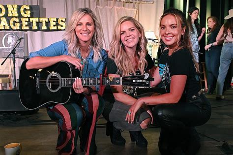 Runaway June Plan Holiday Ep When I Think About Christmas