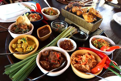 14 Best Local Restaurants In Bali Best Restaurants Serving Local Balinese Cuisine Go Guides