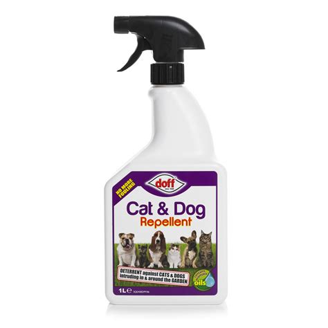 Even the smell of citrus can send cats scurrying in the opposite direction. Doff Cat & Dog Repellent Spray 1L | Wilko
