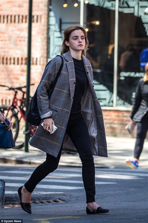 Emma Watson Nails Off Duty Chic In Structured Checkered Coat In Nyc Daily Mail Online