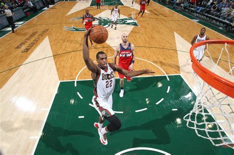 'he doesn't get appreciated khris middleton signed a 5 year / $177,500,000 contract with the milwaukee bucks, including $177. Rumor: Celtics discussing trade w/ Bucks for Khris ...