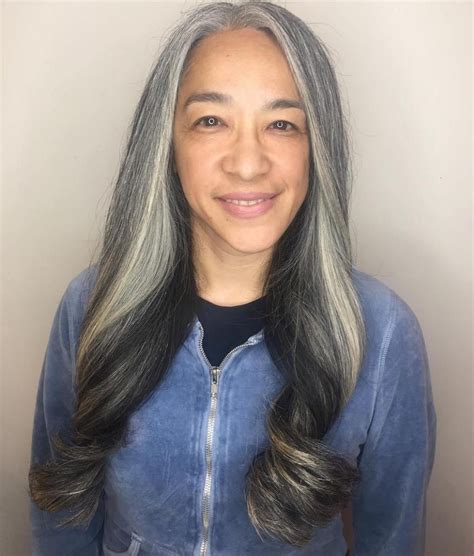 Long Gray Hair For Older Women Haircut For Older Women Long Hair Older Women Older Women