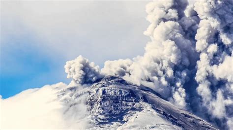Erupción Volcan Cotopaxi 2015 Youtube