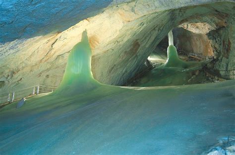 Eisriesenwelt Worlds Largest Ice Cave Unbelievable Info