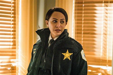 Chicago Pd Season 8 Episode 8 Photos Protect And Serve Seat42f
