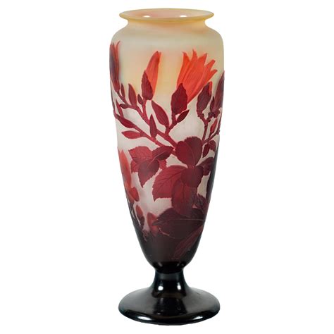 French Art Nouveau Cameo Glass Vase By Emile Gallé At 1stdibs