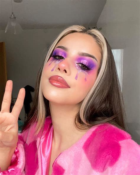 Instagram Post By Charlotte Roberts • Jun 18 2020 At 731pm Utc Pretty Makeup Looks Makeup