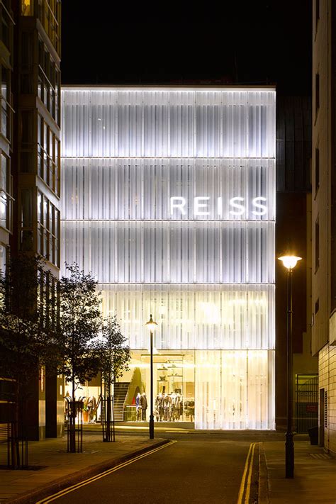 Squire And Partners Will Pryce · Reiss Headquarters · Divisare Glass