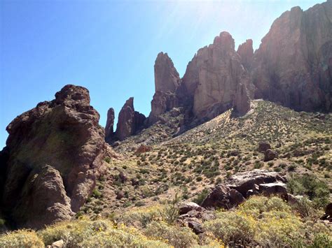 Hiking At Lost Dutchman State Park Top Places To See In Arizona