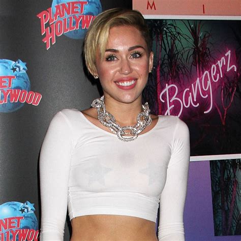 Miley Admits She Doesnt Really Know About Sex After 40 E Online