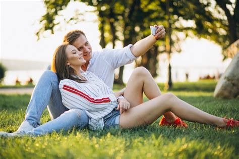 Free Photo Couple In Love In Park