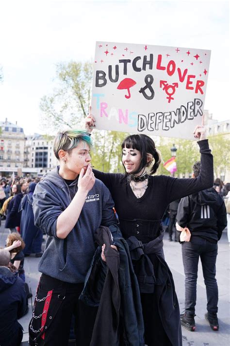 Mean Lesbian En Devenir On Twitter Dyke March Paris