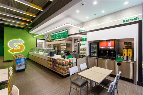 Subway Debuts New Restaurant Design At Icsc Recon Retail And Restaurant