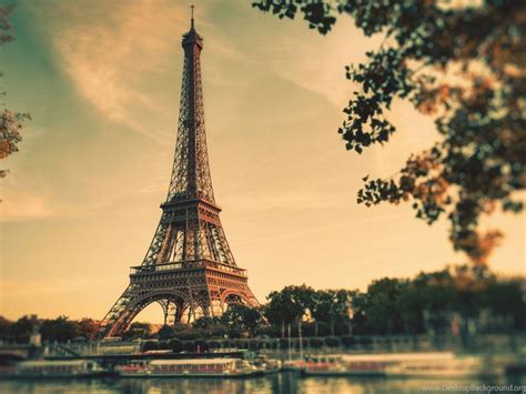 Beautiful Eiffel Tower In Paris Hd Wallpapers Desktop Background