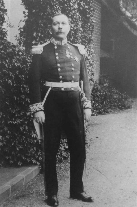 File1902 Arthur Conan Doyle Wearing His Deputy Lieutenant Uniform