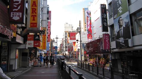 （写真60枚）横浜駅前の繁華街 パルナード商店街の風景・街並み紹介